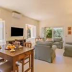 Casale Sul Mare - Grilli 1 Nyaraló *